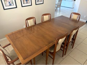 Mid-Century Modern Dining Table and Chairs - Benny Linden