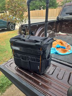 Rolling tool bag