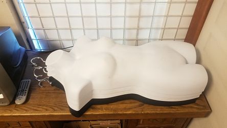 Torso mannequins for displaying clothing for women