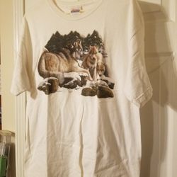Large Wolves Tshirt