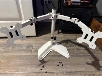 WALI white freestanding dual monitor holder with wire organizer