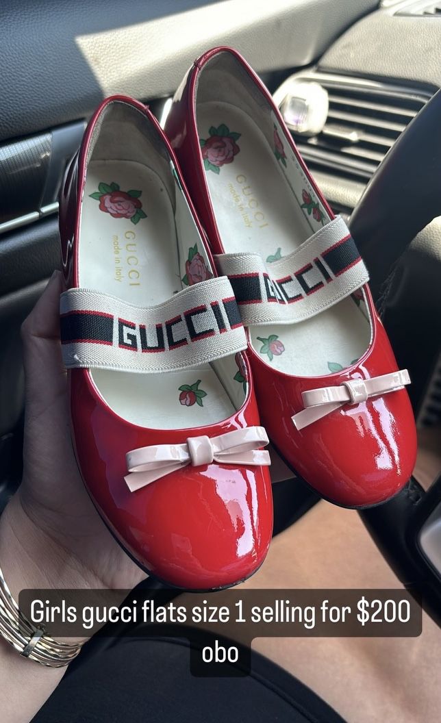 Girl Gucci Flats