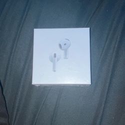New AirPod 4s ANC