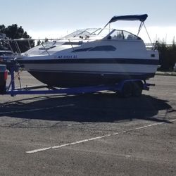 23' Bayliner 