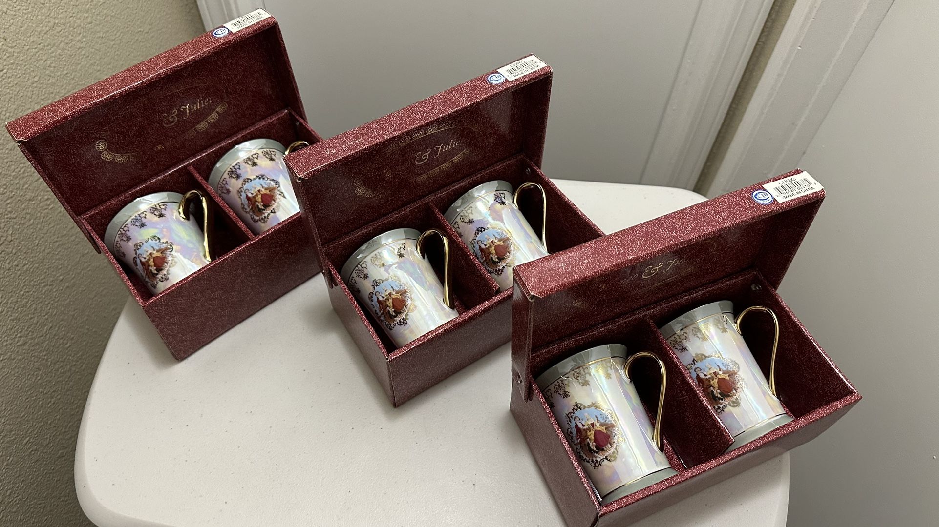 New Set Of 6 Vintage ROMEO & JULIET Taller Mugs