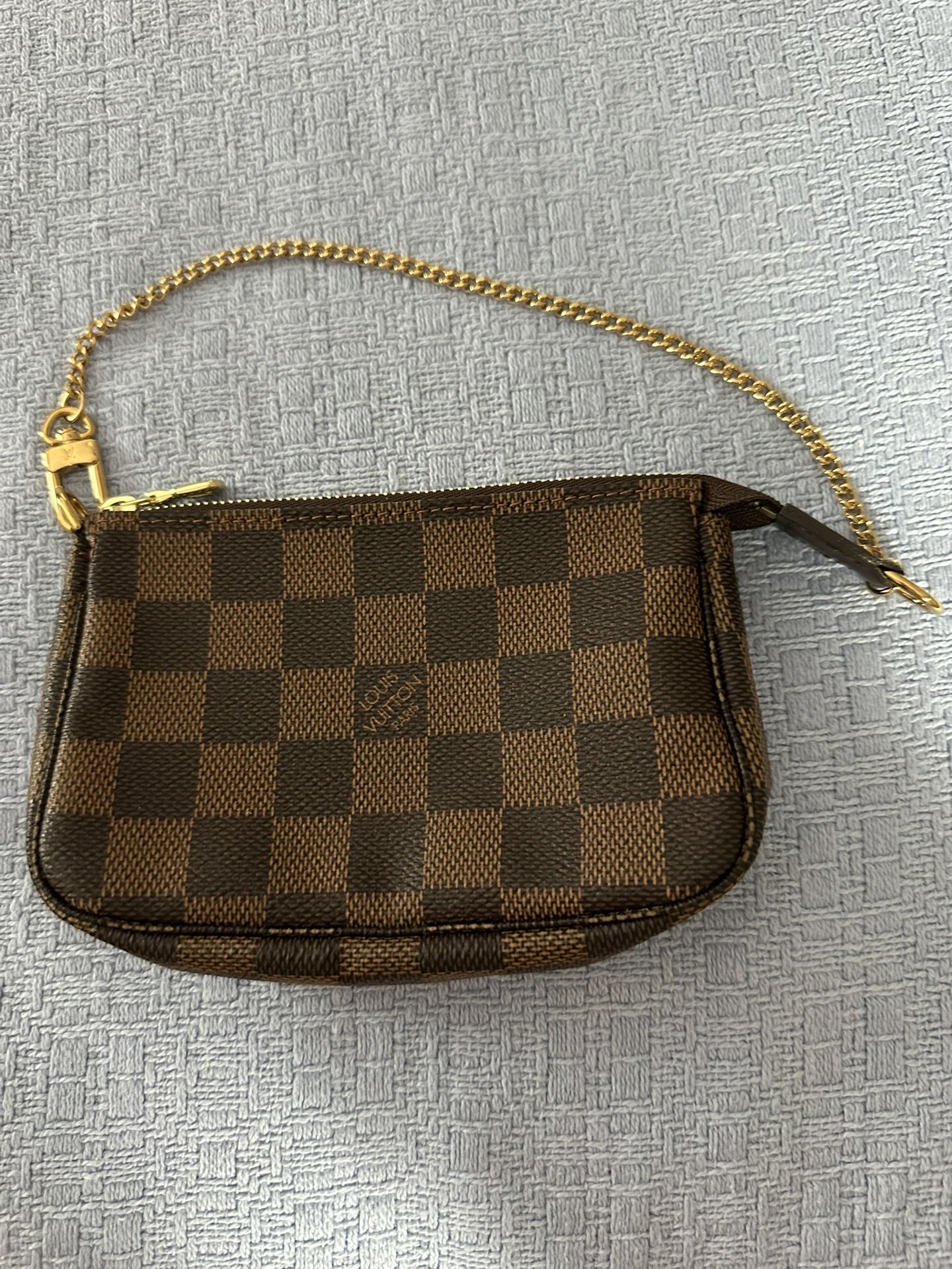 Louis Vuitton Mini Pochette