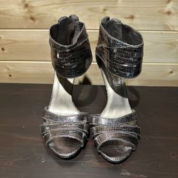 Preloved Sam & Libby Metallic Heel Sandals Size 6