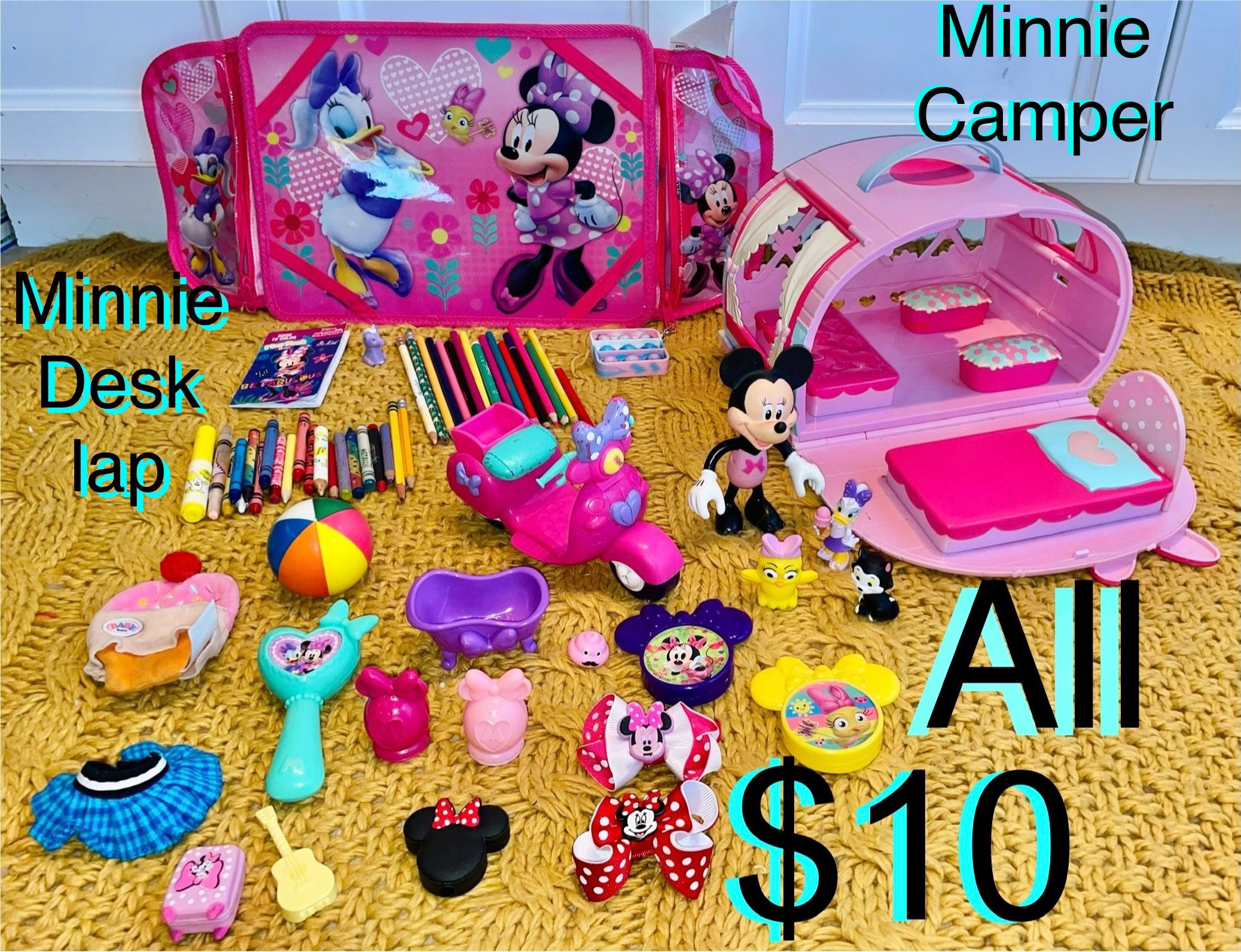 $10 For All 🎀 Disney Minnie Mouse Camper & 20 accessories & portable lap desk with color pencils,et