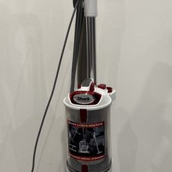 Shark Rotator Professional Lift-Away NV501 Vacuum Cleaner