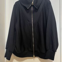 Women’s Sweatshirt 