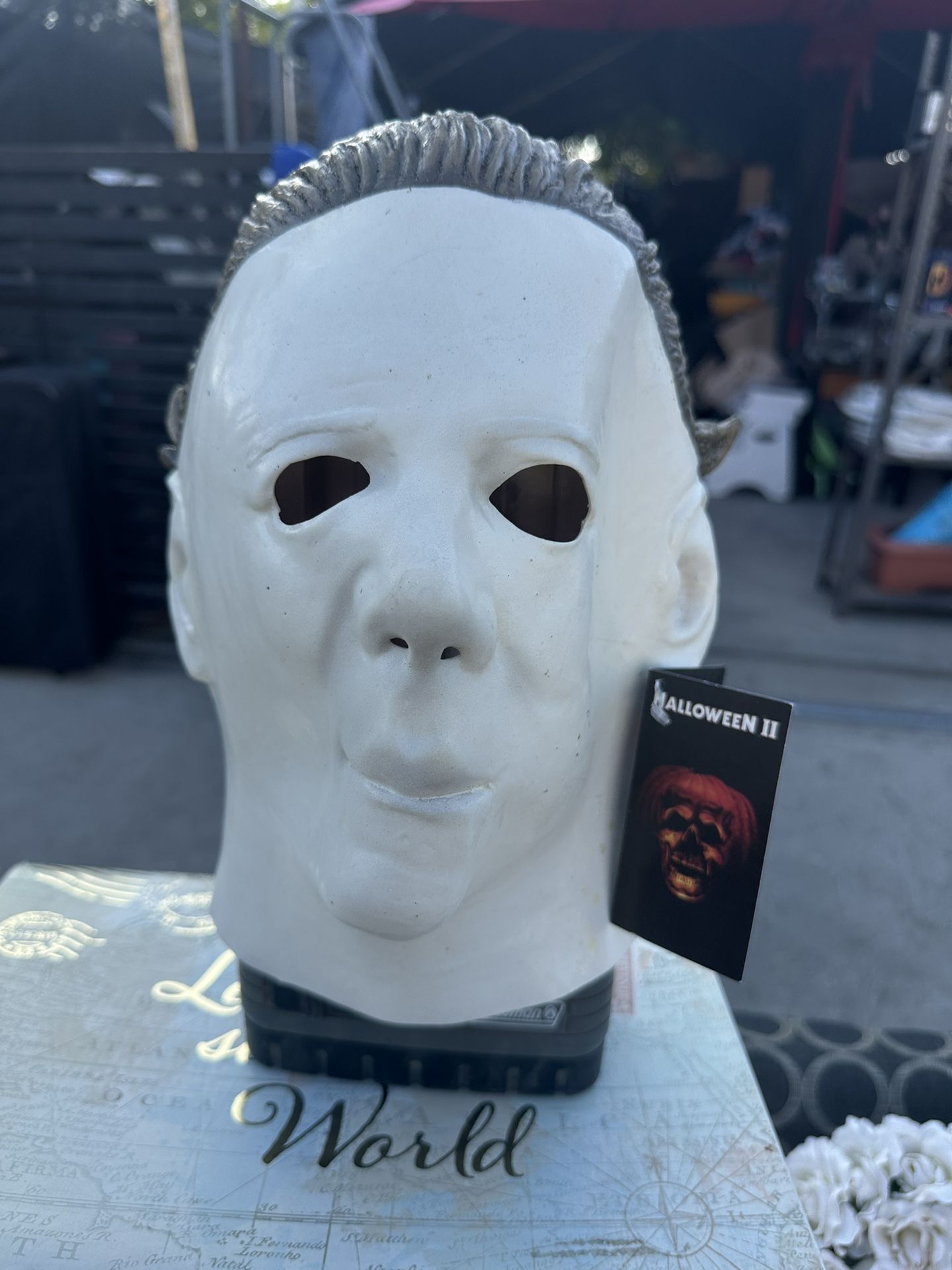 MICHAEL MYERS - Halloween 2 Mask - NEW 40$ As Shown 