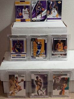 Kobe Bryant Basketball 9 Card Lot - Los Angeles Lakers Legend