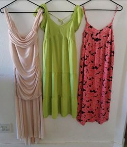 Lot of 3 Maternity & Maxi Dresses Size Medium Isabel Ingrid Cyclamen