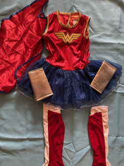 Wonder Woman Costume: Small Little Girl