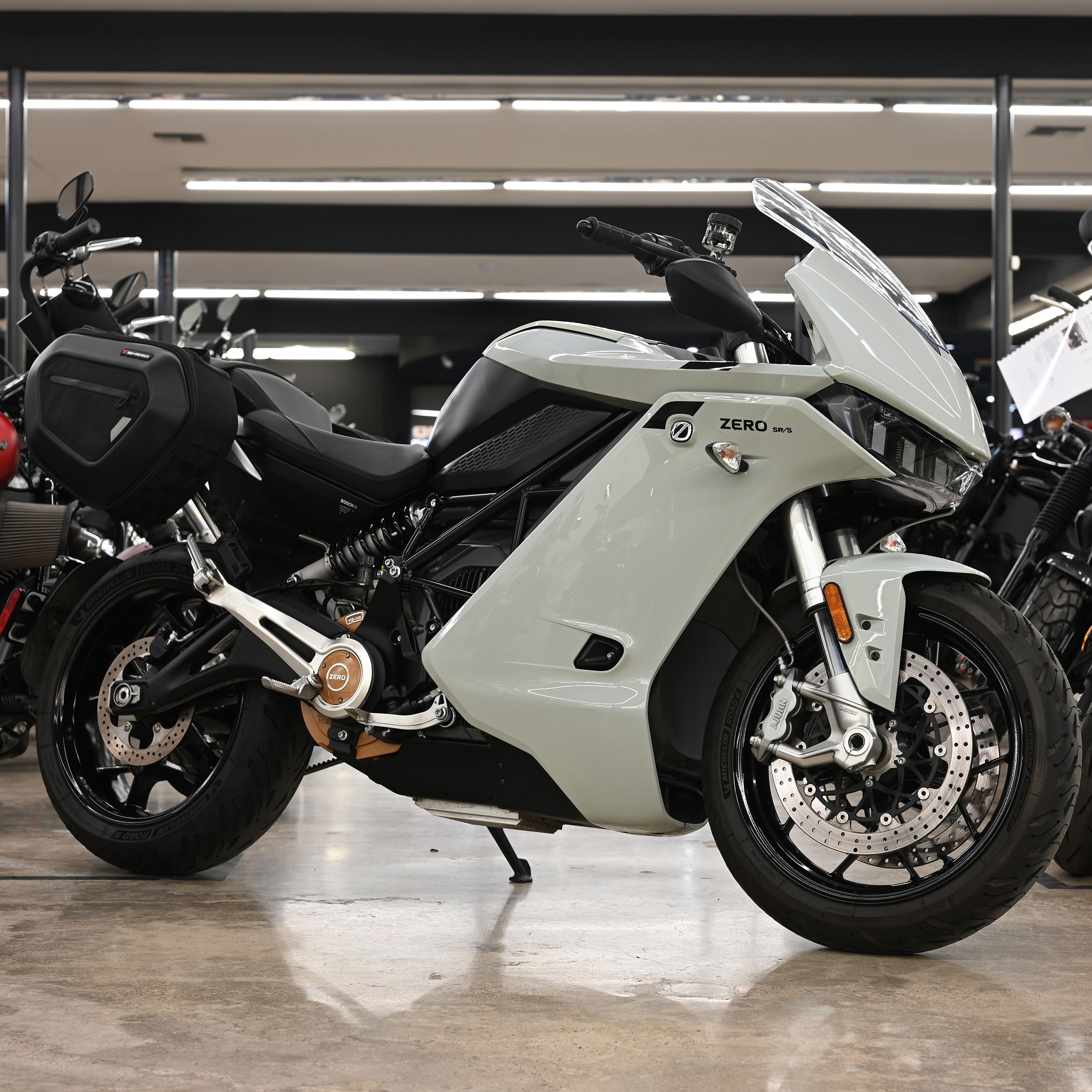 2022 ZERO SR/S