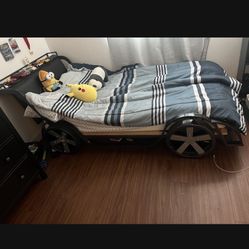 Twin Bed (car)