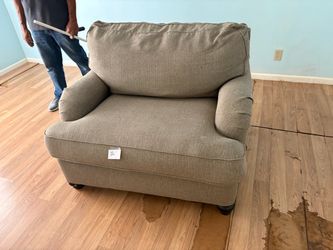 Oversized Upholstered Accent Chair