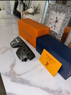 Luxury Łv sunglasses☀️