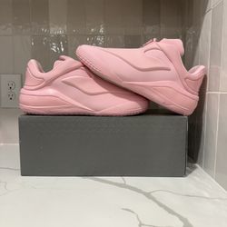 Size 13 Shai 001 Blush