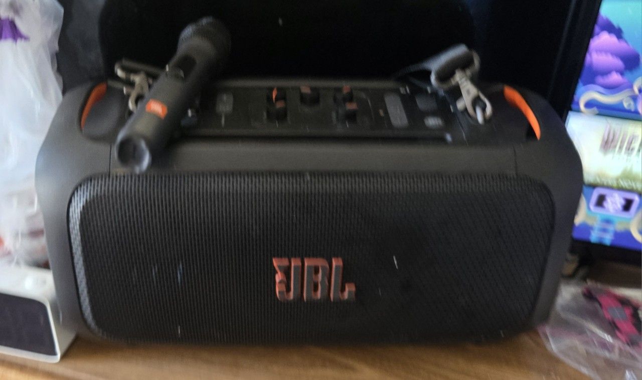 JBL PartyBox OTG ESSENTIAL 
