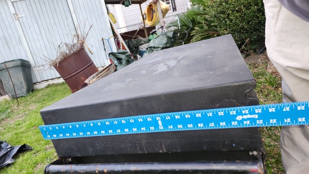 Job Site Box That Fits In Truck Beds