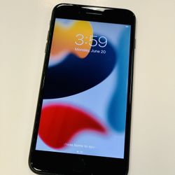 IPhone 7 Plus 128GB Fully unlocked 