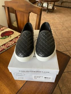 Steve Madden girls shoes size 13