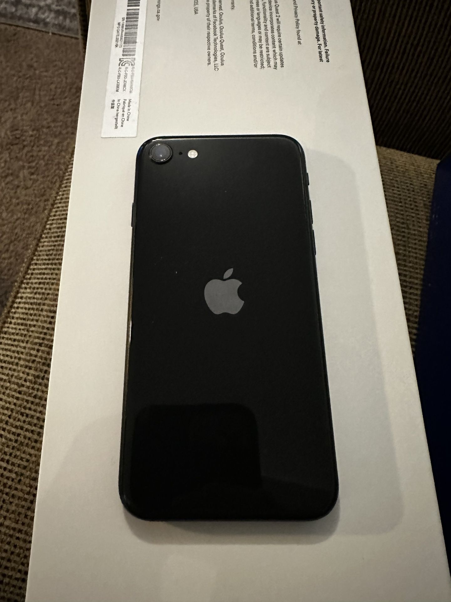 Apple iPhone SE “ Midnight Black “ 