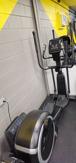 Elliptical - Pick Up Only