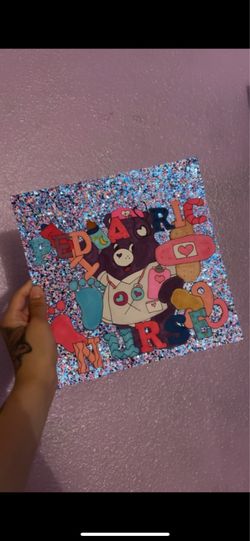 Grad topper