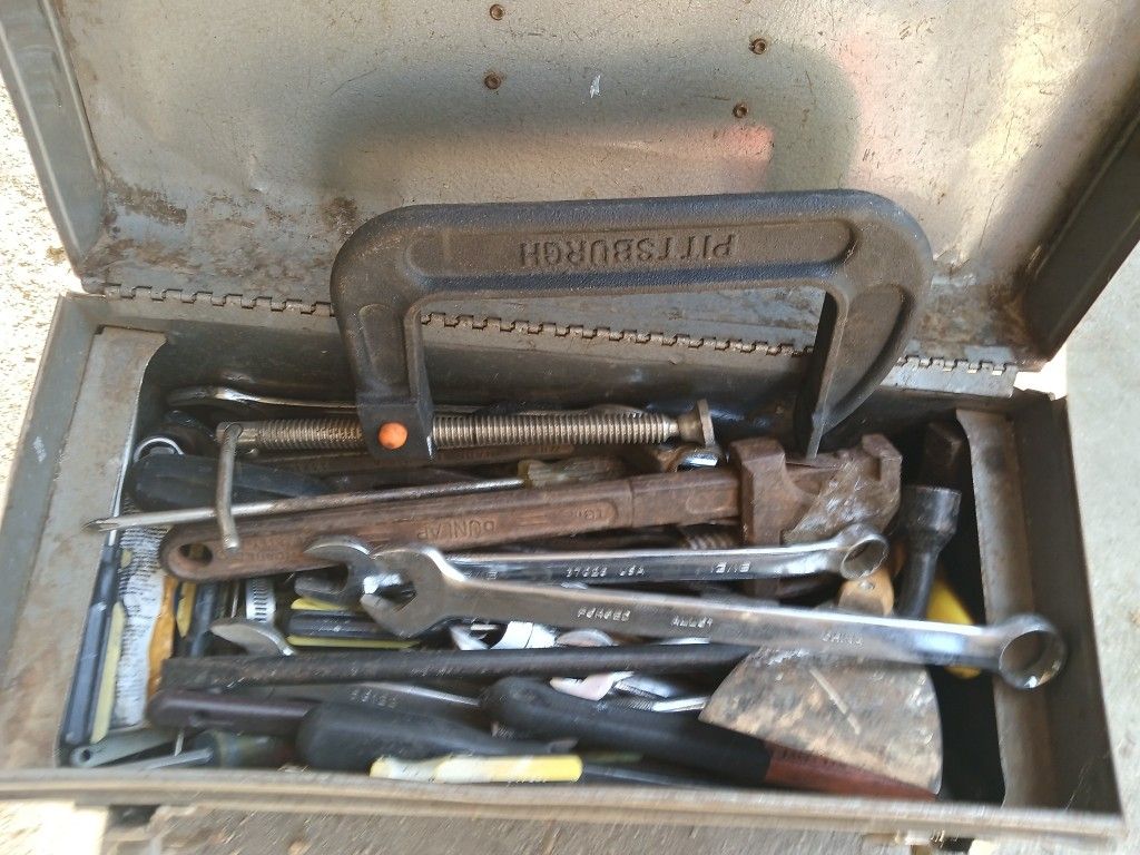 Random Tools In Toolboxes $2 Each