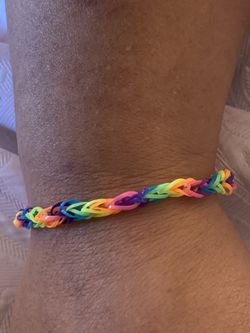 Rubber band bracelet - rainbow colors