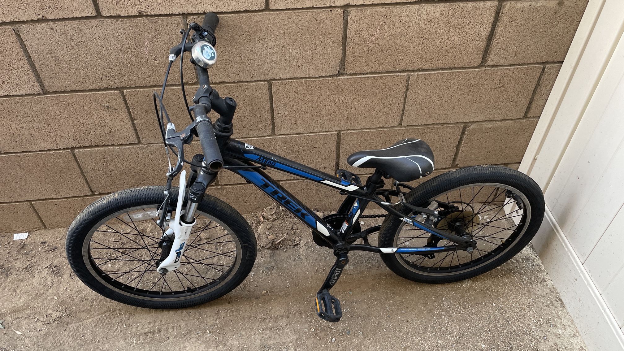 Trek MT 60 Kids Bike