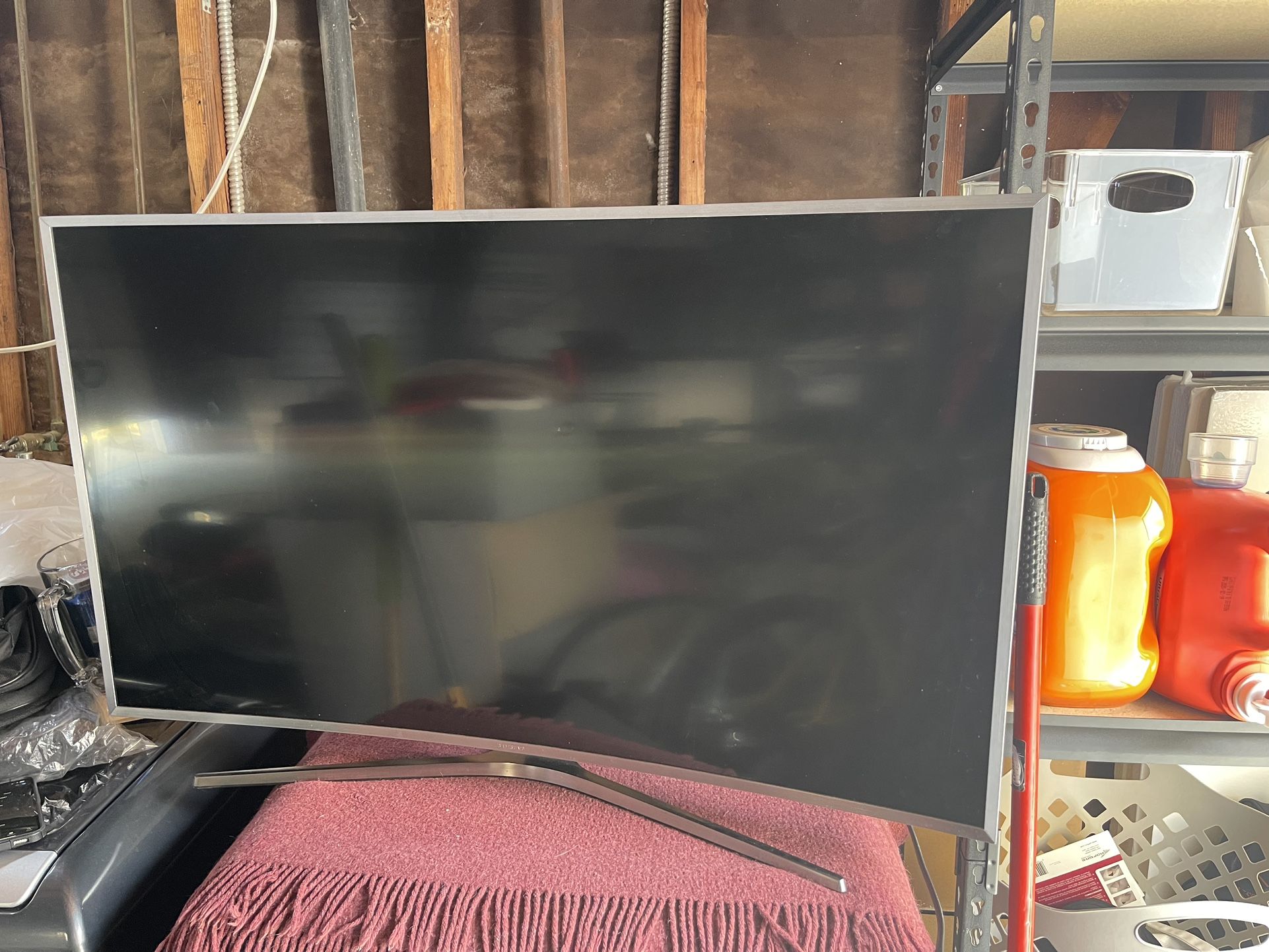 Samsung 43” 4K Curved Smart Monitor - UN43KU7500FXZA