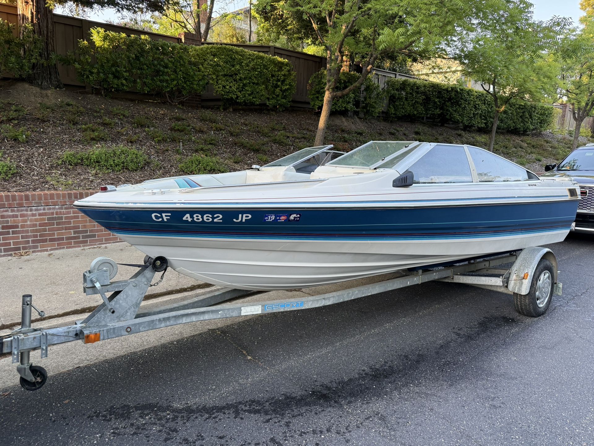 1987 Bay liner Capri