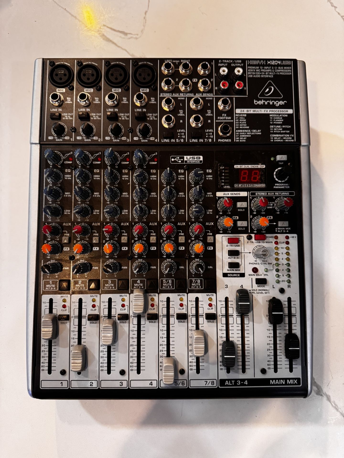 Behringer Xenyx X1204USB Mixer w/ Power Cable