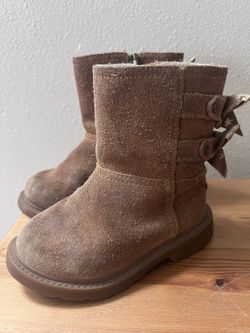 Toddler Ugg Boots 7c