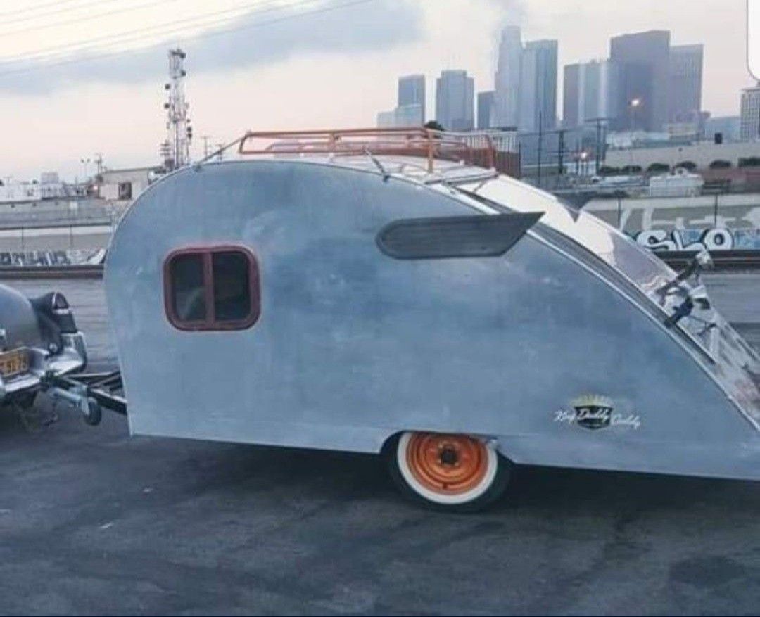 Custom teardrop trailer