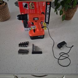 Black & Decker Cordless Drill/driver