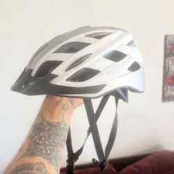 Schwinn Bicycle Helmet 