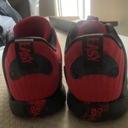 Size 8.5 Nike KD