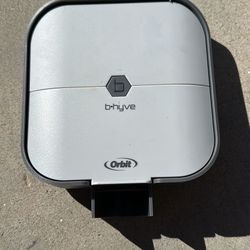Sprinkler Controller B-hyve 