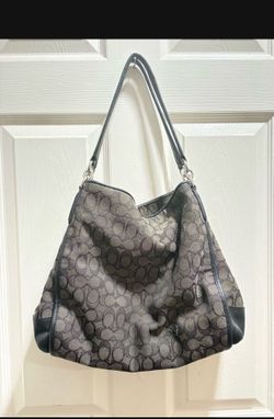 Purse  Coach  $50