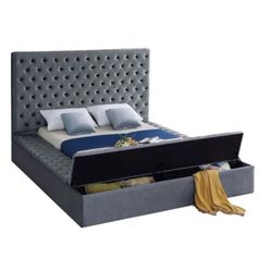 King Bed Gray 