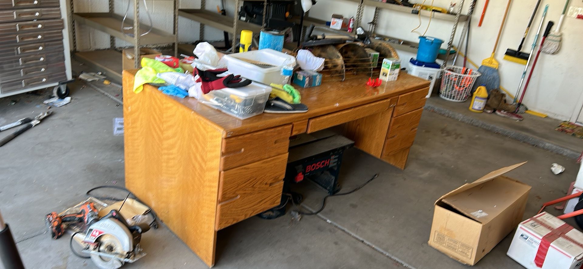 Downsizing, Free Stuff