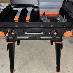 Blackstone 20in Camping Griddle Kit with Stand
