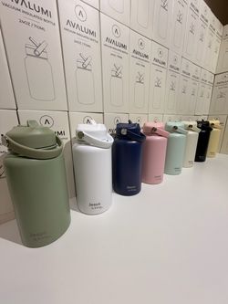24 oz Insulated Water Bottle