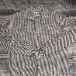 Calvin Klein Men’s Button Up Shirt Size Medium