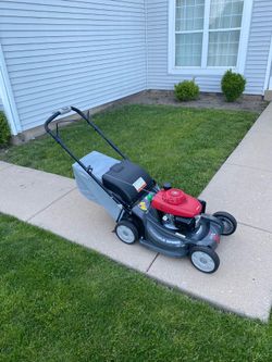 Honda HRX217 Lawnmower