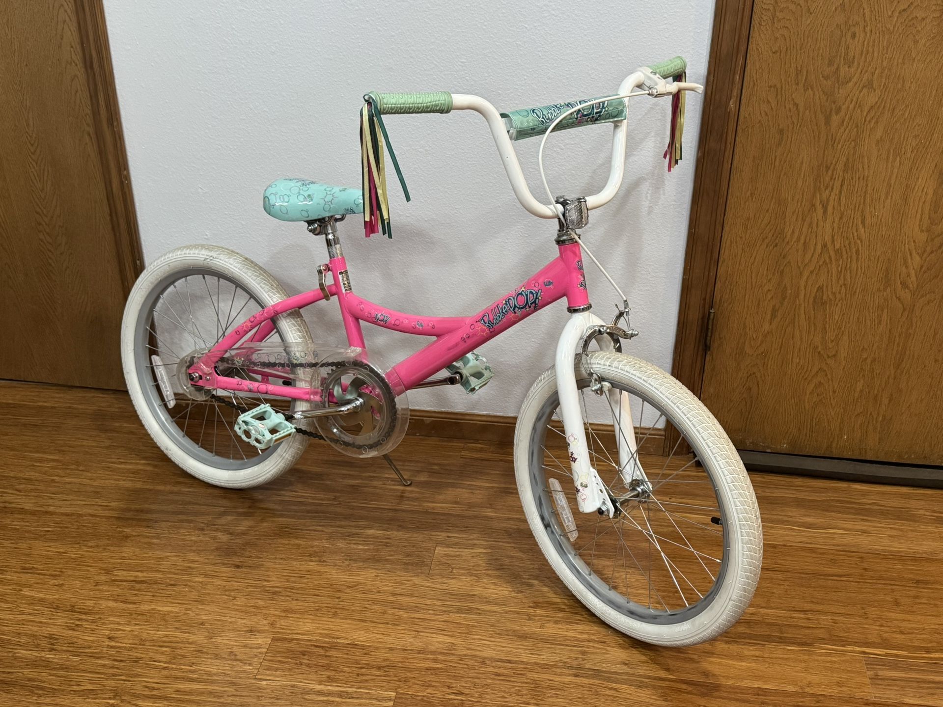 Girls Bike 20” Bubble Pop